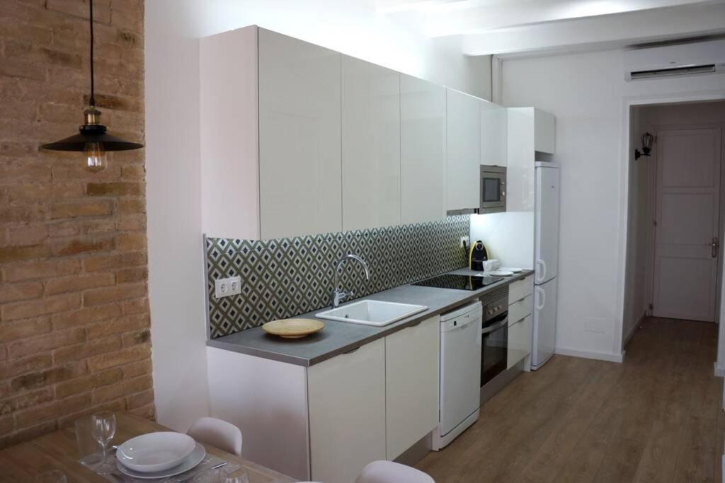 Barcelona Industrial Style Apartment L'Hospitalet de Llobregat Exterior foto